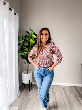 Boho Chevron V-Neck Blouse in Coral Mix